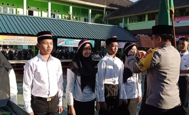 GEBYAR PEMBUKAAN MATSAMA Siswa Baru bersama Kapolda NTB dan Kakanwil Kemenag NTB dipusatkan di MAN 2 Mataram