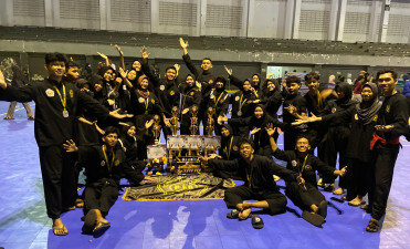 Kejutan menyenangkan di akhir tahun! MAN 2 Mataram meraih keberhasilan gemilang dengan meraih 37 medali dalam Event Nasional Pencak Silat Lombok Championship 1.